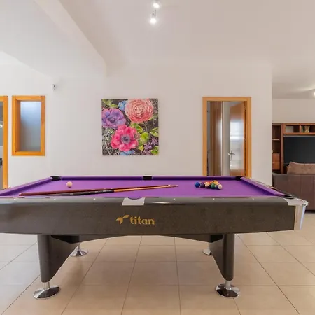Casa Laura Vista Lobos - Spacious With Heatable Pool And Sea Views Вілла Плайя-Бланка