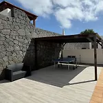 Casa Laura Vista Lobos - Spacious With Heatable Pool And Sea Views Playa Blanca (Lanzarote)
