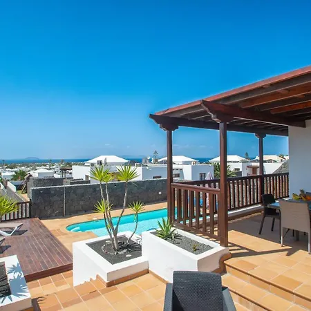 Casa Laura Vista Lobos - Spacious With Heatable Pool And Sea Views