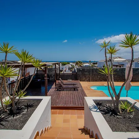 Casa Laura Vista Lobos - Spacious With Heatable Pool And Sea Views Villa