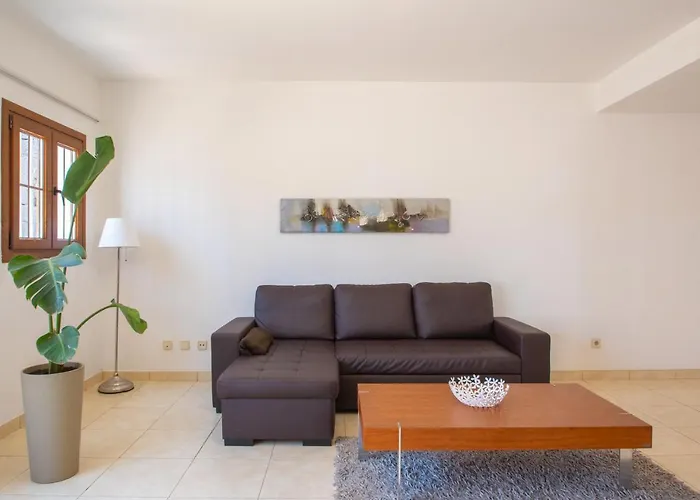 Casa Laura Vista Lobos - Spacious With Heatable Pool And Sea Views